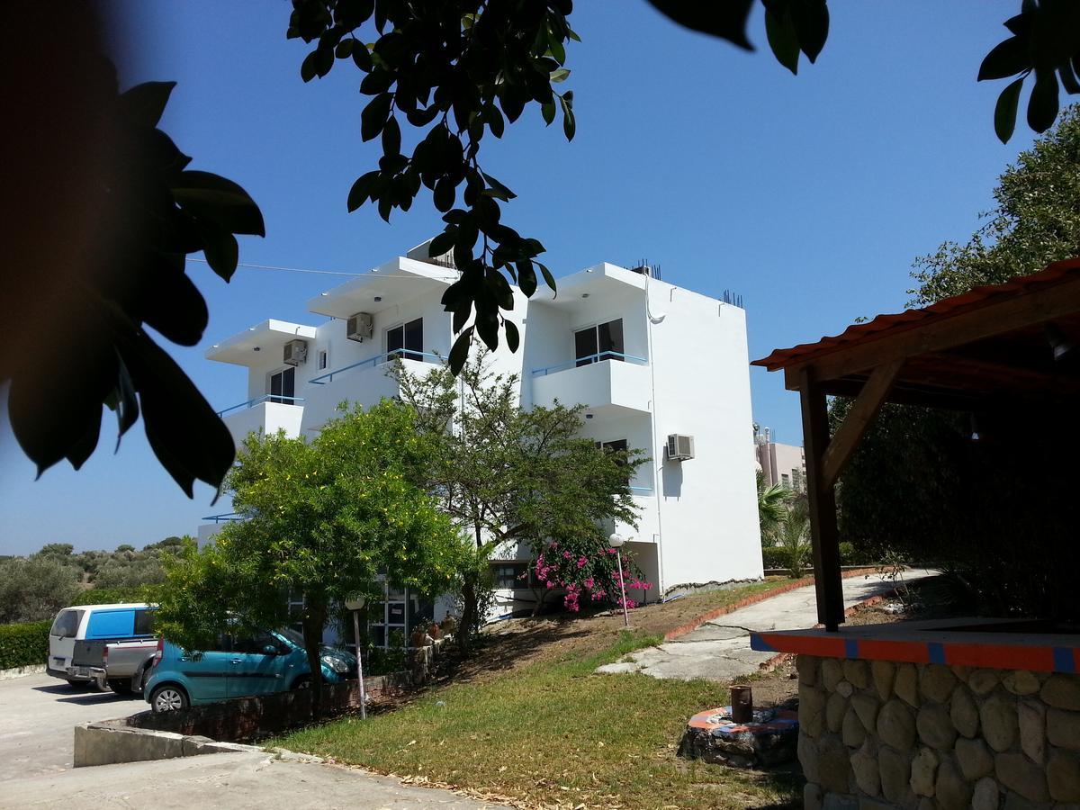 Saint George Ecotel Καλαβάρδα Εξωτερικό φωτογραφία